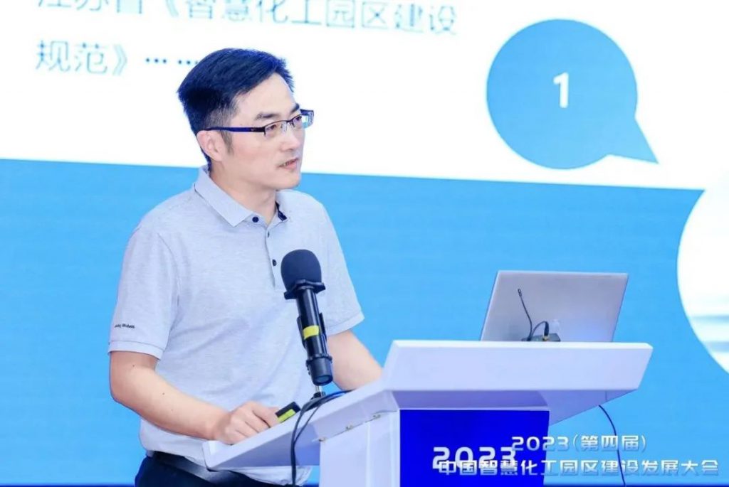 640-10-1024x685